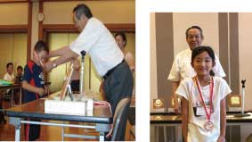 授賞式、メダル贈呈