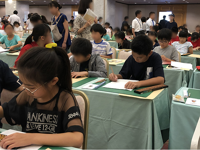 第38回全日本珠算競技大会競技風景